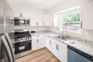 6516 Columbia Park Rd, Landover, MD 20785 - Photo 9