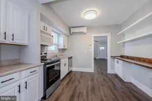 3904 38th St, Brentwood, MD 20722 - Photo 9