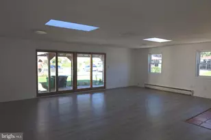 1152 Booker Dr, Capitol Heights, MD 20743 - Photo 15