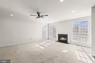 9405 Crystal Oaks Ln, Upper Marlboro, MD 20772 - Photo 17