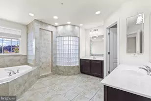 9405 Crystal Oaks Ln, Upper Marlboro, MD 20772 - Photo 29