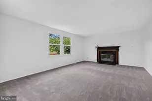 8106 Triple Crown Rd, Bowie, MD 20715 - Photo 11