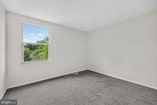 8106 Triple Crown Rd, Bowie, MD 20715 - Photo 23