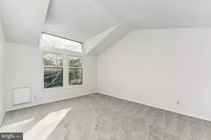 8106 Triple Crown Rd, Bowie, MD 20715 - Photo 15