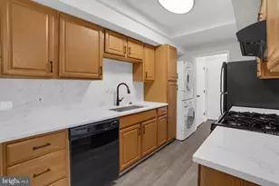 10239 Prince Pl, Upper Marlboro, MD 20774 - Photo 9