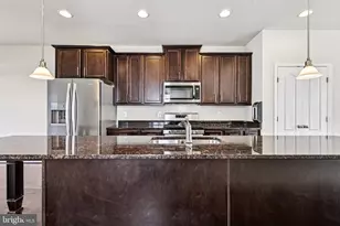 9144 Fox Stream Way, Upper Marlboro, MD 20772 - Photo 13