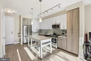 145 Riverhaven Dr, Oxon Hill, MD 20745 - Photo 3