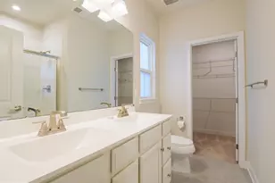 2828 Arts Vista Blvd, Suitland, MD 20746 - Photo 19