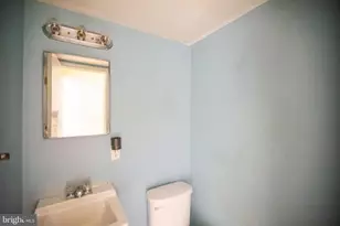 9002 Continental Pl, Landover, MD 20785 - Photo 27