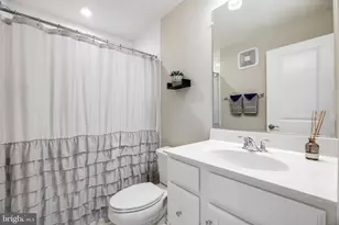 3729 Silver View Ln, Upper Marlboro, MD 20772 - Photo 17