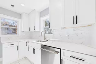 5010 Pierce Ave, College Park, MD 20740 - Photo 21