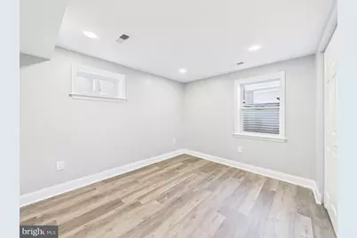 5010 Pierce Avenue, College Park, MD 20740 - Photo 43