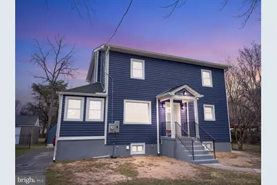 5010 Pierce Avenue, College Park, MD 20740 - Photo 1