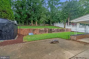 7536 Abbington Dr, Oxon Hill, MD 20745 - Photo 37