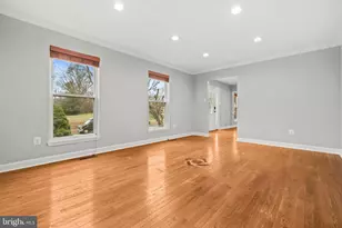 915 Cypress Point Cir, Bowie, MD 20721 - Photo 13