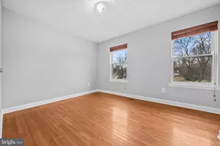 915 Cypress Point Cir, Bowie, MD 20721 - Photo 23