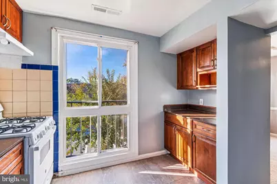 7973 Riggs Road #8, Hyattsville, MD 20783 - Photo 33