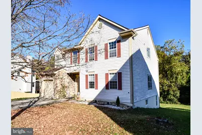7906 Kara Court, Greenbelt, MD 20770 - Photo 3