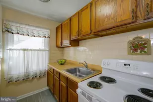 11 Southway, Greenbelt, MD 20770 - Photo 7