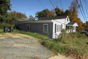 1629 Quarter Ave, Capitol Heights, MD 20743 - Photo 3