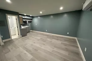 2007 Hannon St, Hyattsville, MD 20783 - Photo 3