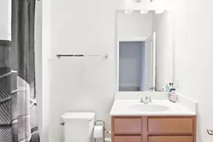 237 Phoenix Dr, Upper Marlboro, MD 20774 - Photo 17