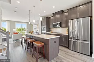 3455 St Robin Ln, Bowie, MD 20716 - Photo 7