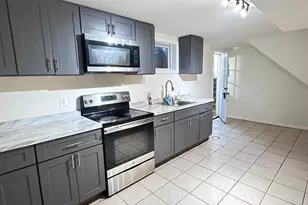 9326 Wellington St, Lanham, MD 20706 - Photo 3