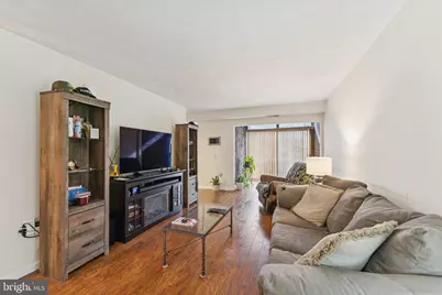 7724 Hanover Parkway #189, Greenbelt, MD 20770 - Photo 5