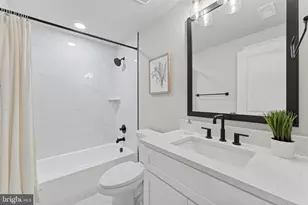 16205 Pennsbury Dr, Bowie, MD 20716 - Photo 31