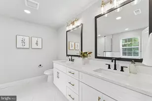 16205 Pennsbury Dr, Bowie, MD 20716 - Photo 23