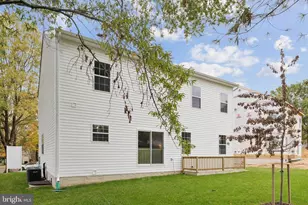 16205 Pennsbury Dr, Bowie, MD 20716 - Photo 33