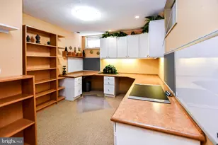 11406 Canterbury Ct, Bowie, MD 20721 - Photo 57