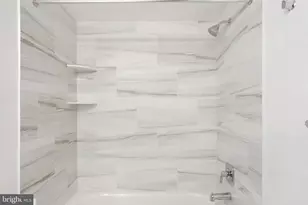 6024 Westchester Park Dr, College Park, MD 20740 - Photo 21