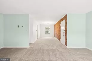 6024 Westchester Park Dr, College Park, MD 20740 - Photo 7