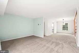 6024 Westchester Park Dr, College Park, MD 20740 - Photo 11