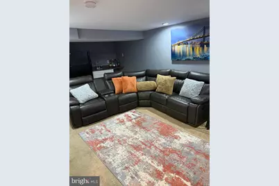 6807 Elmhurst Street, District Heights, MD 20747 - Photo 9