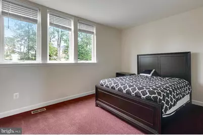 520 Harborview Drive, Oxon Hill, MD 20745 - Photo 25