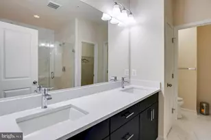 520 Harborview Dr, Oxon Hill, MD 20745 - Photo 19