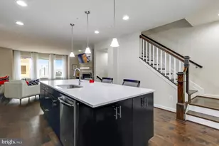 520 Harborview Dr, Oxon Hill, MD 20745 - Photo 11