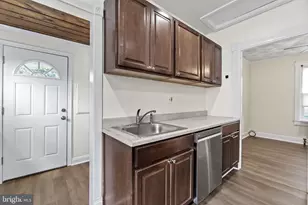 5022 Branchville Rd, College Park, MD 20740 - Photo 13