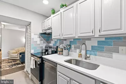 7728 Hanover Parkway #304, Greenbelt, MD 20770 - Photo 7