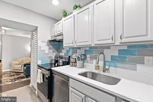 7728 Hanover Pkwy, Greenbelt, MD 20770 - Photo 7