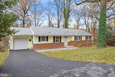 26 Lakeside Drive, Greenbelt, MD 20770 - Photo 1