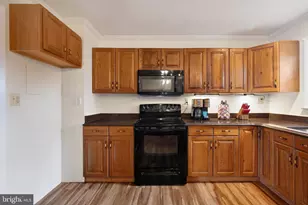 7507 Dover Ln, Lanham, MD 20706 - Photo 15
