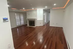 9811 Lake Pointe Ct, Upper Marlboro, MD 20774 - Photo 3