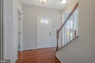 6911 Simmons Ln, Clinton, MD 20735 - Photo 5