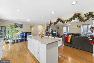 7303 Lois Ln, Lanham, MD 20706 - Photo 25