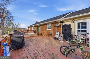 7303 Lois Ln, Lanham, MD 20706 - Photo 41