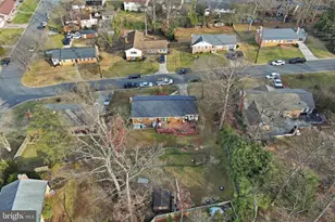 7303 Lois Ln, Lanham, MD 20706 - Photo 9